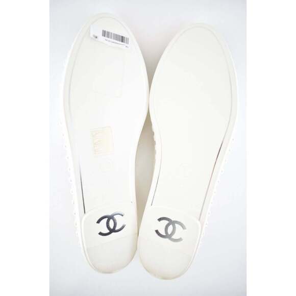 Chanel 19C White Black Fabric CC Logo Cap Toe Moccasin Ballet Loafer Flat 41 - Picture 8 of 8